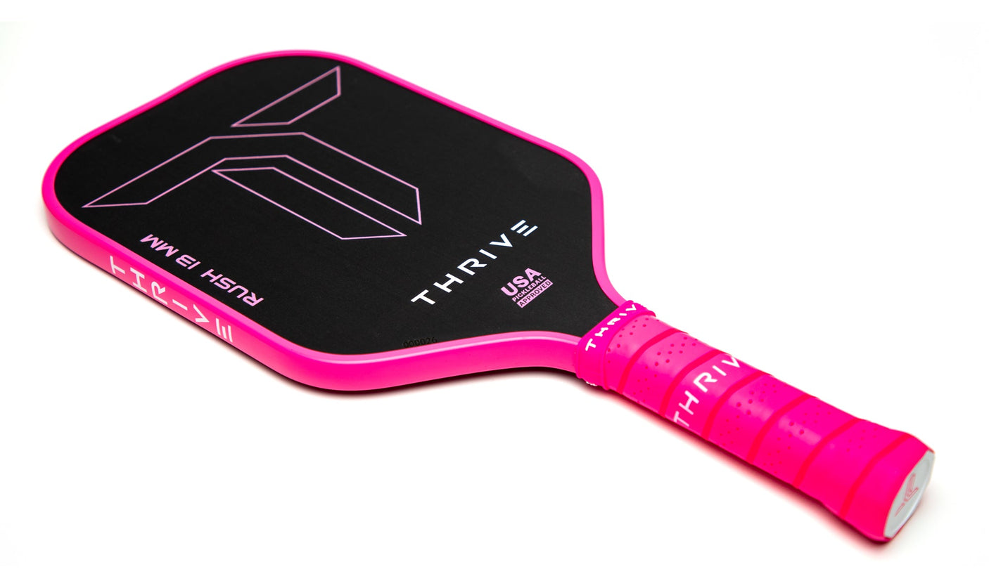 RUSH 13 INDIVIDUALES (ROSA) Incluye tarjeta de peso personalizada, funda de pala, borrador de pala y pesas de plomo.