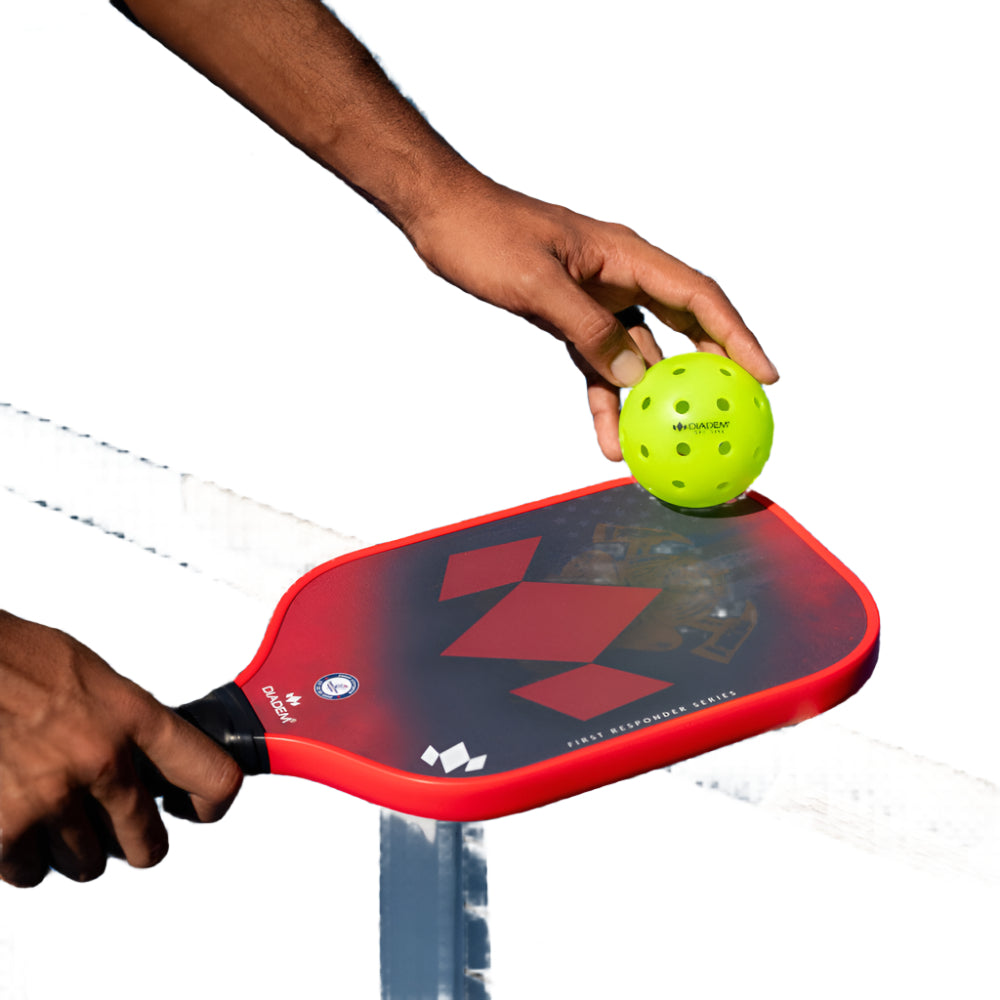 Pala de Pickleball Diadem Serie Primeros Auxilios V2 - Warrior Edge