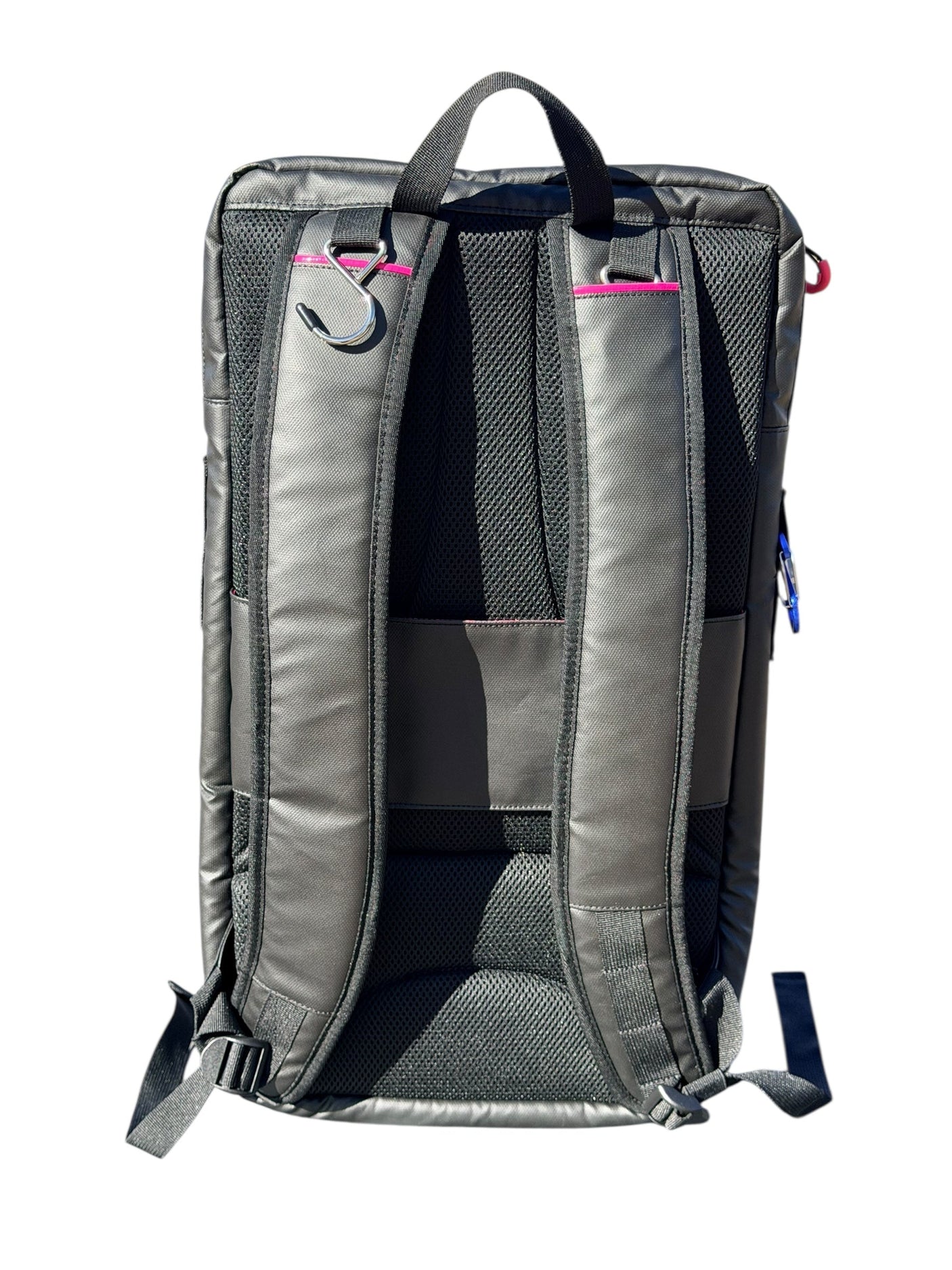 Oktō Pro Elite Paddle Sports Backpack | Black & Pink