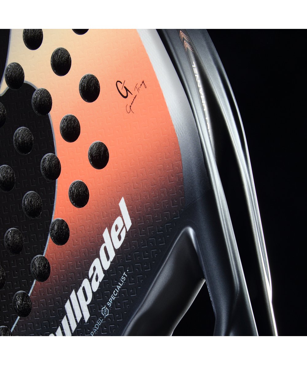 Bullpadel Padel Racket Elite W 26