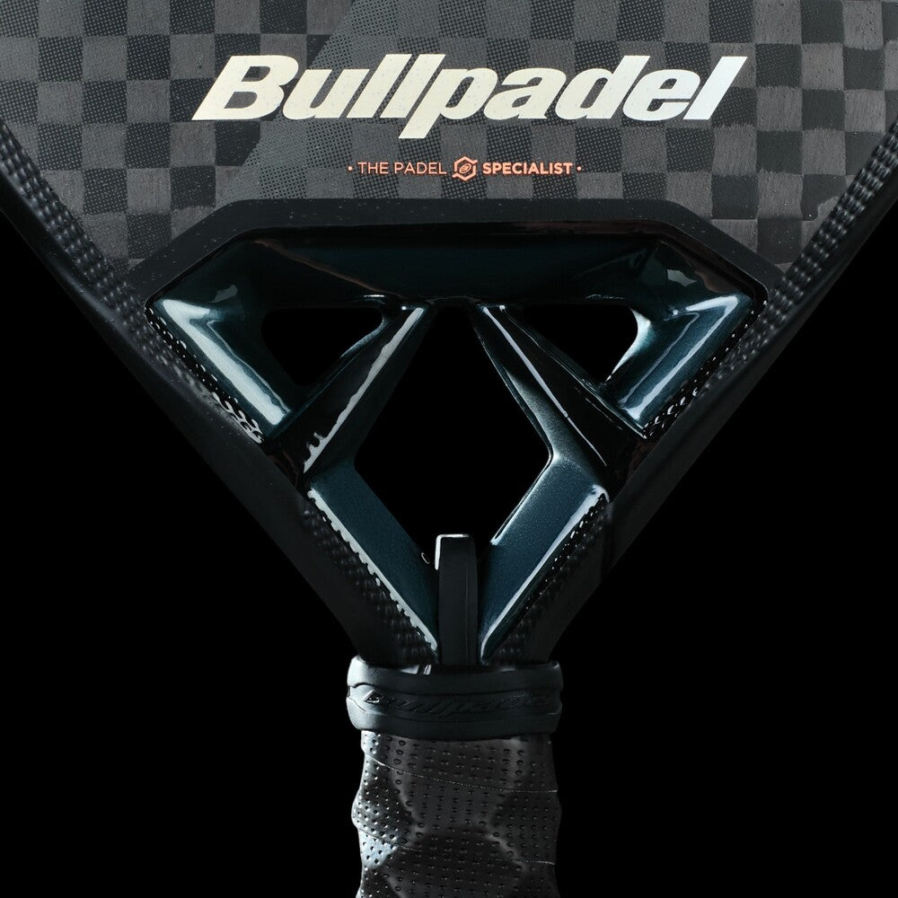 Bullpadel Padel Racket Vertex 04 Hybrid 25
