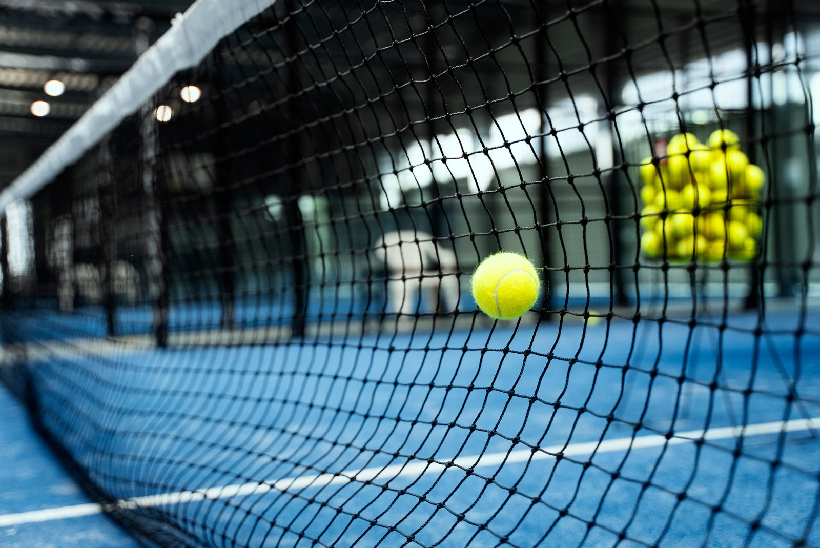 Padel forehand technique