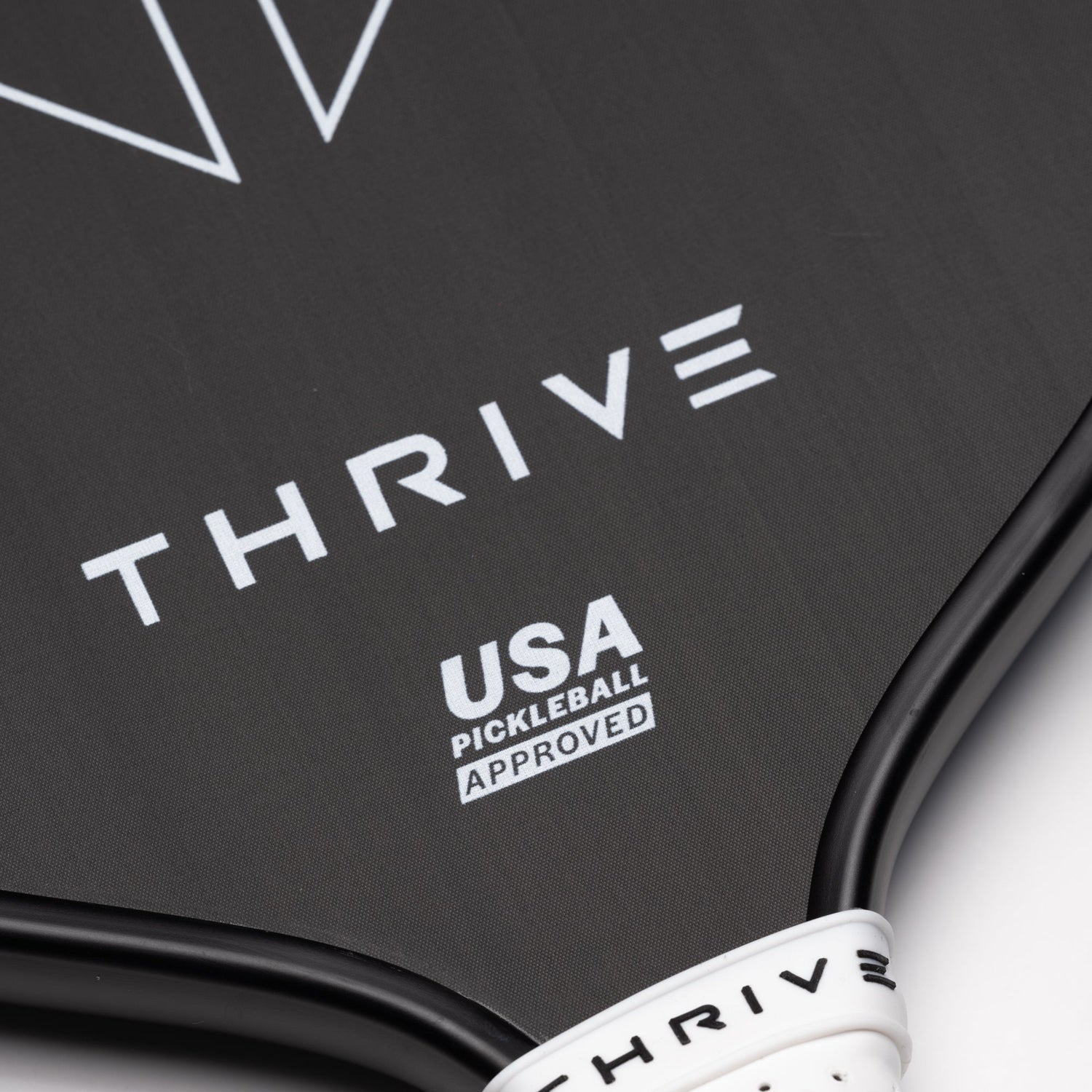 THREAT 16 INDIVIDUALES Incluye tarjeta de peso personalizada, funda para pala, borrador para pala y pesas de plomo.