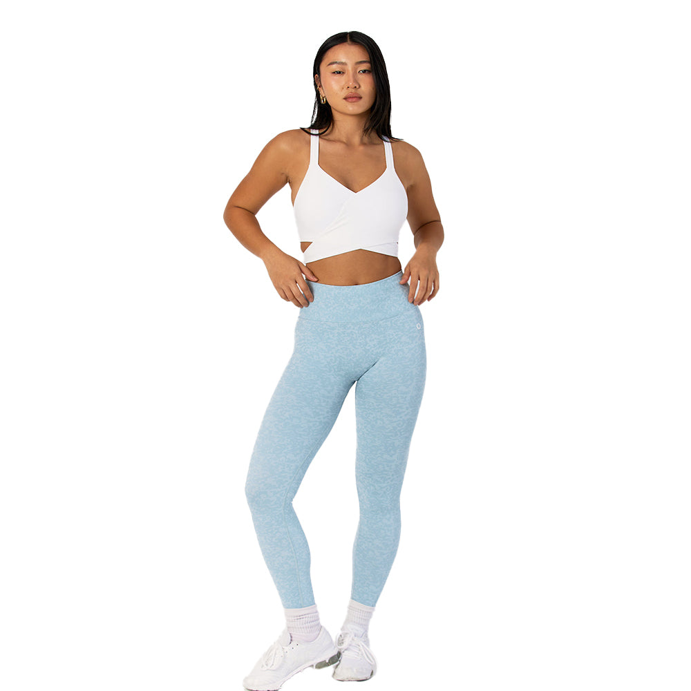 Astoria LIVE LUXE Crossover Crop - White