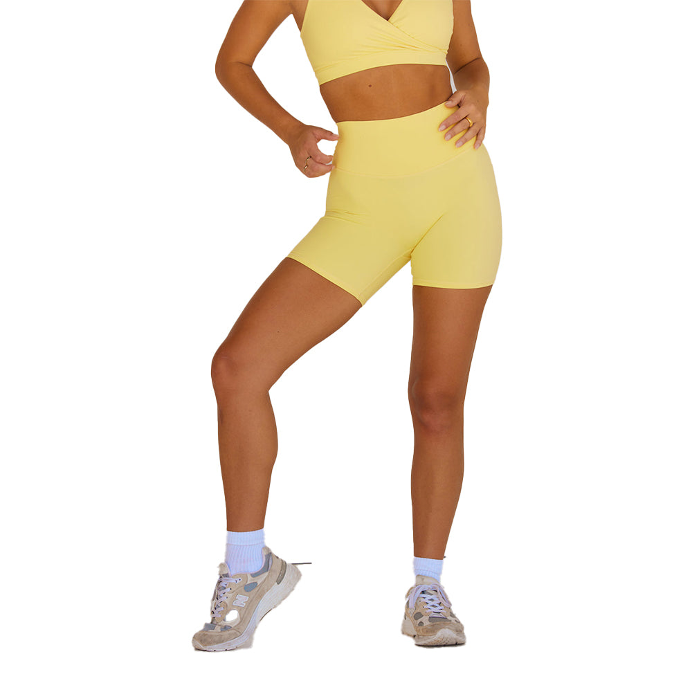 Astoria LUXE BALANCE Short - Marigold