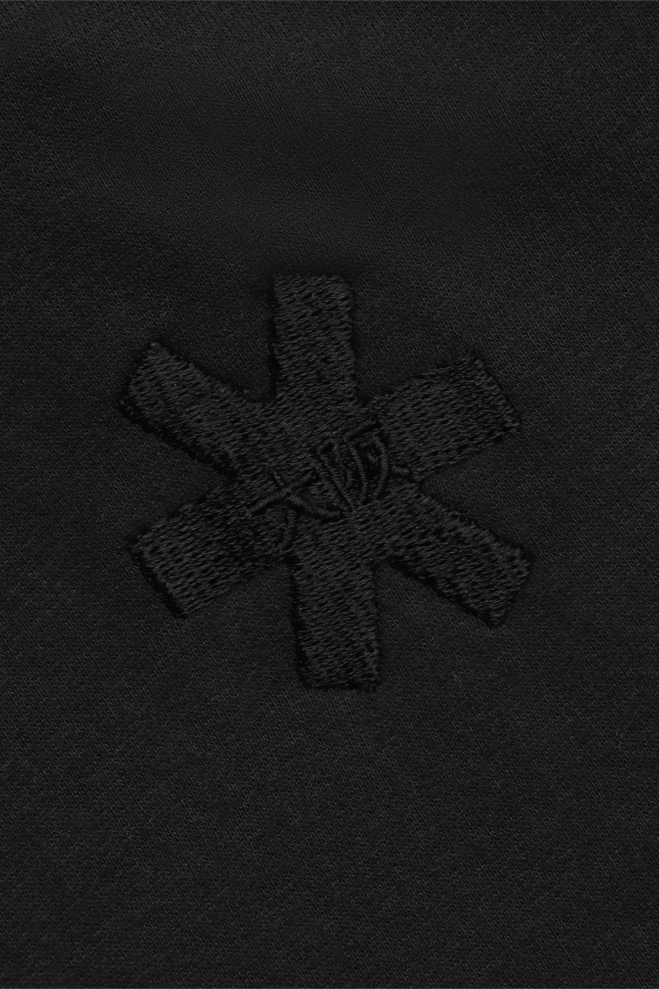 Osaka Women Cropped Hoodie | Black