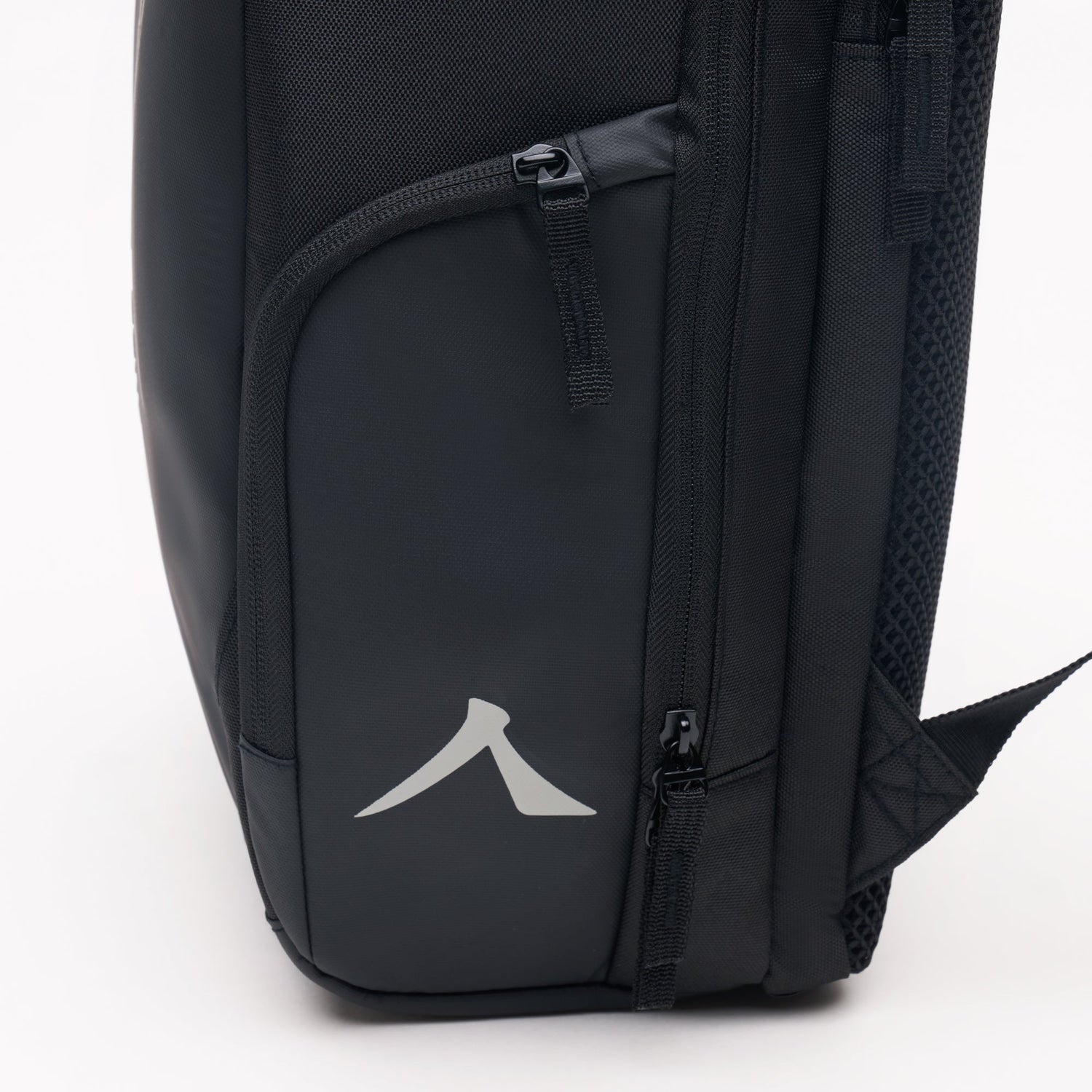 Mochila Kanso Sports Intuko BP 23L | Negro