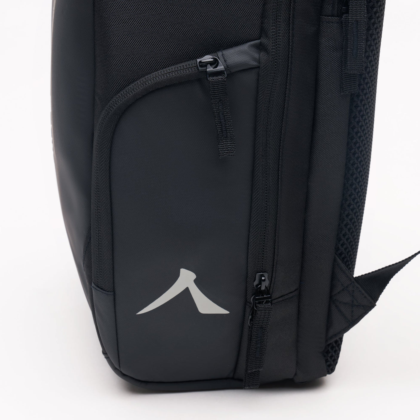 Mochila Kanso Sports Intuko BP 23L | Negro