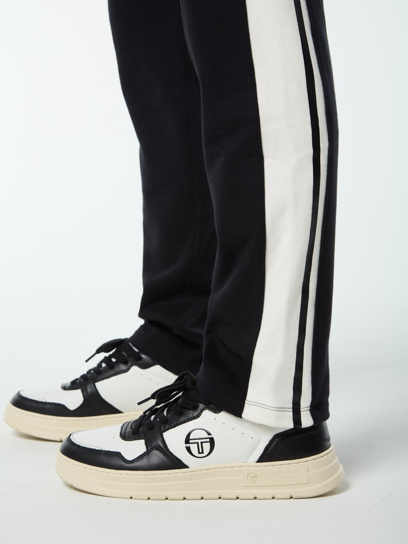 Sergio Tacchini Cursivo Track Pant - Black Beauty