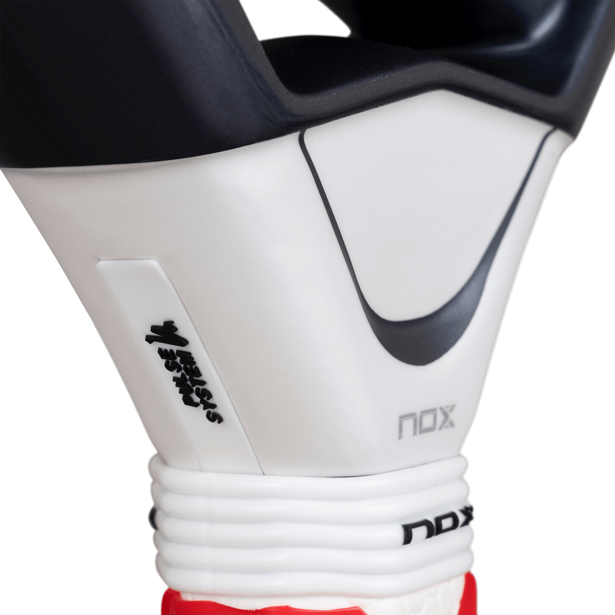 Pala de pádel NOX AT10 Genius 12K Alum Xtreme Lite 2026