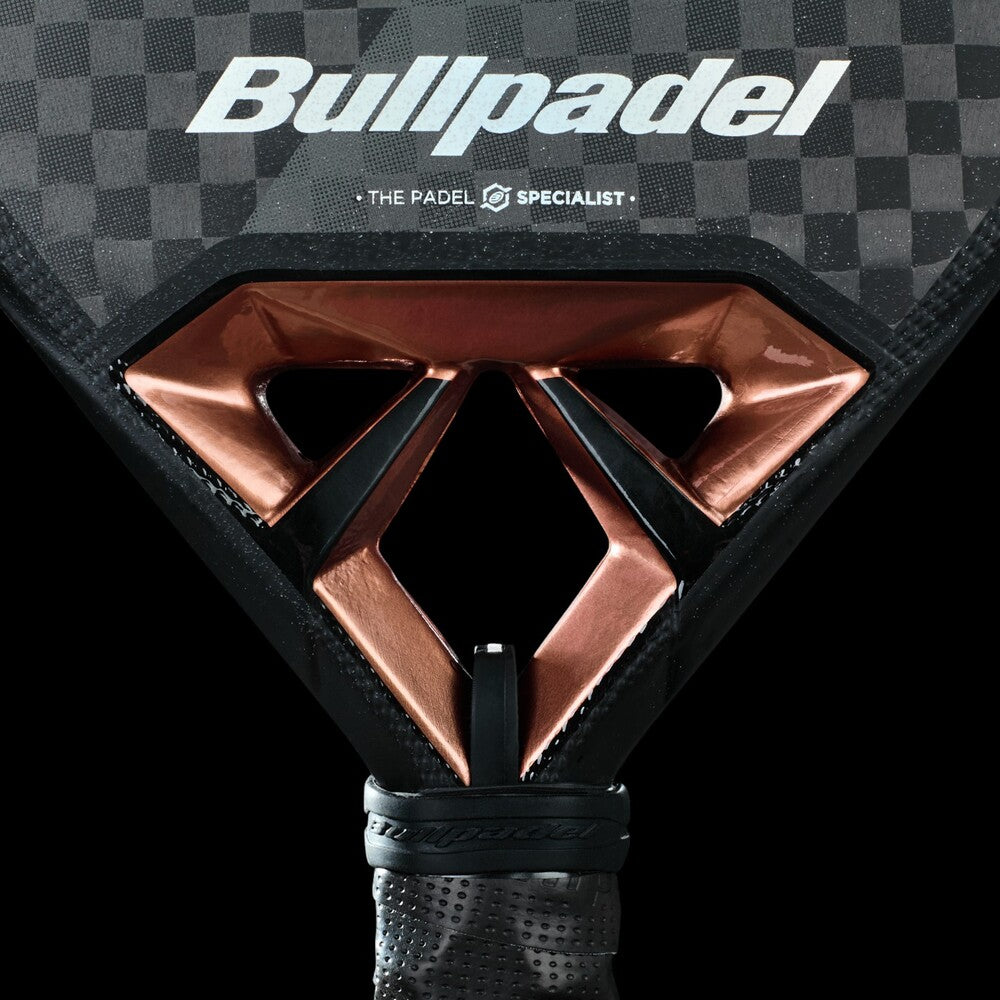 Bullpadel Padel Racket Vertex 04 25